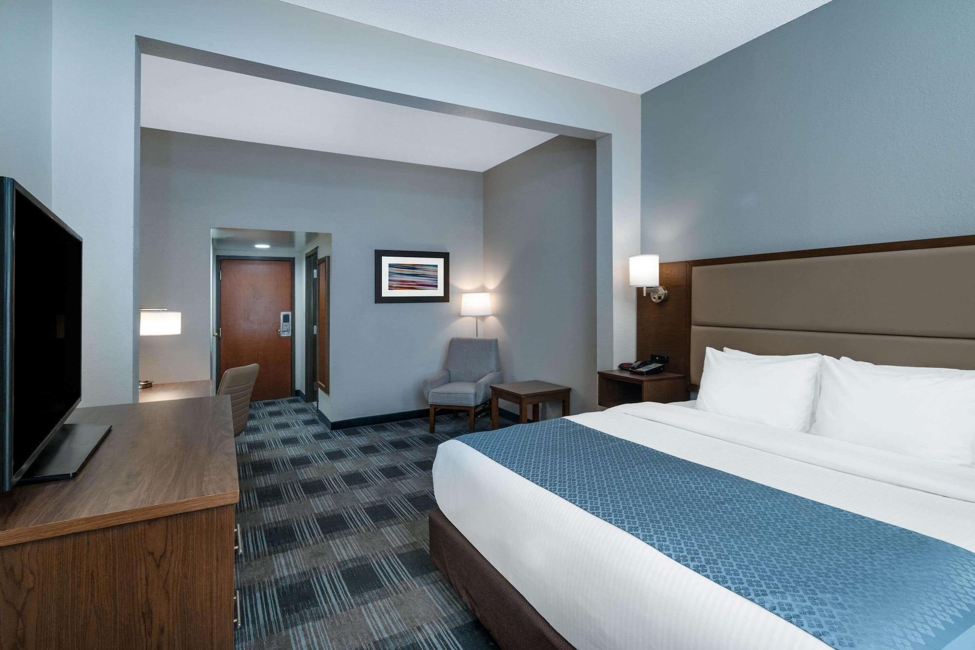 Express & - - I-65 By Ihg Hotel