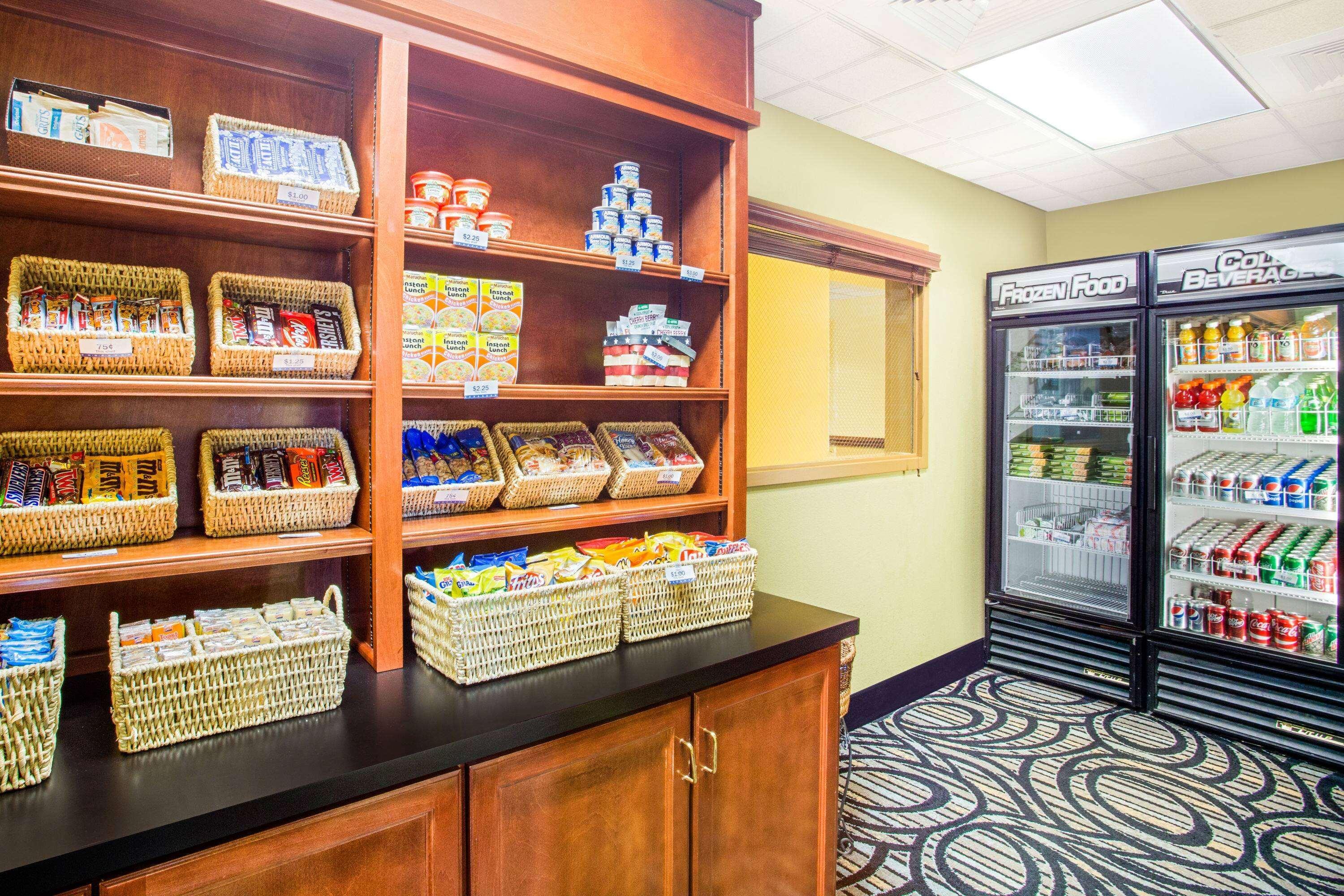 Express & - - I-65 By Ihg 3*