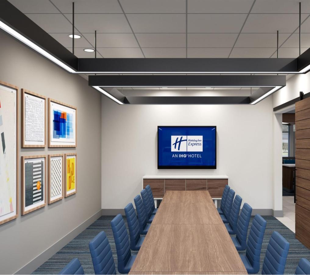 Express & - - I-65 By Ihg Hotel