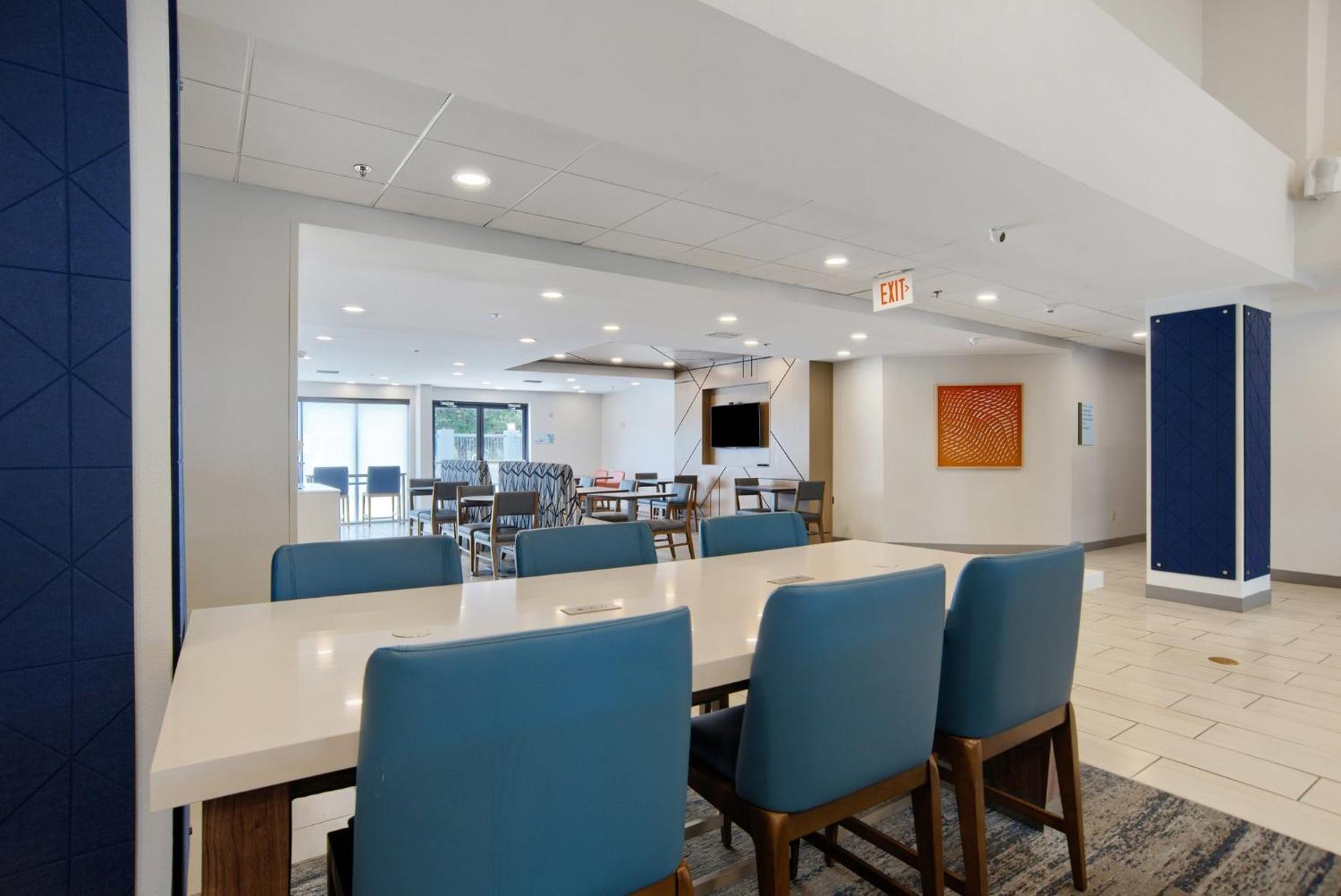 Express & - - I-65 By Ihg Mobile